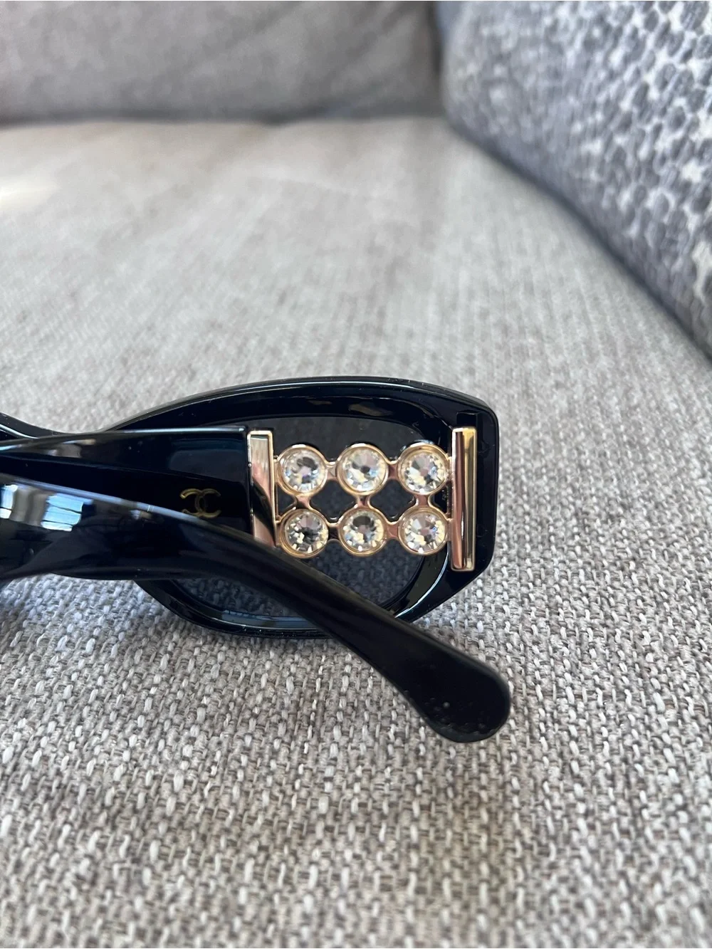 Chanel Acetate Glass Pearl Polarized Oval Sunglasses Black Sunglasses